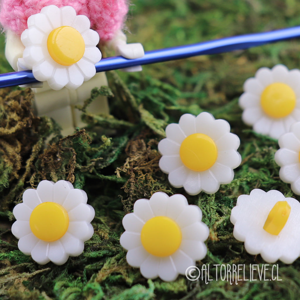 10 Botones Flor Margarita