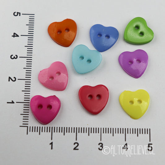 10 Botones Corazón de Colores Resina 13mm 2 perf.