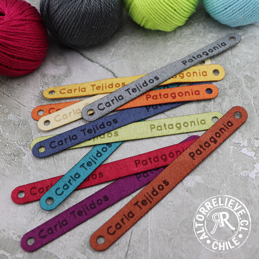 100 Etiquetas Gamuzina Plegada 10x1cm - Etiquetas Gamuzina - Altorrelieve Diseño