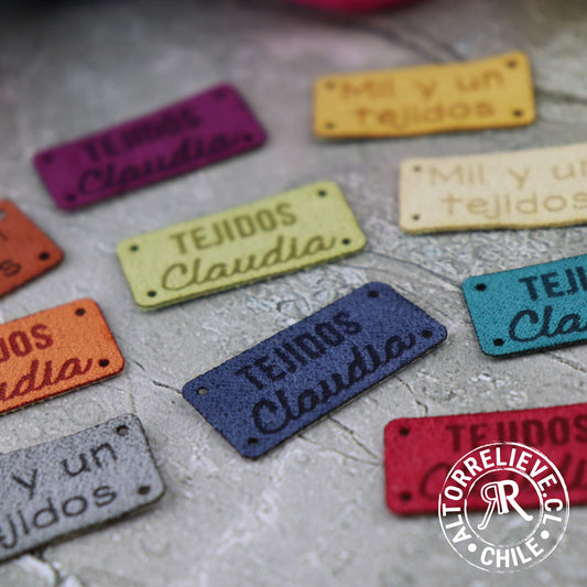 100 Etiquetas Gamuzina Rectangular 3x1,5cm - Etiquetas Gamuzina - Altorrelieve Diseño