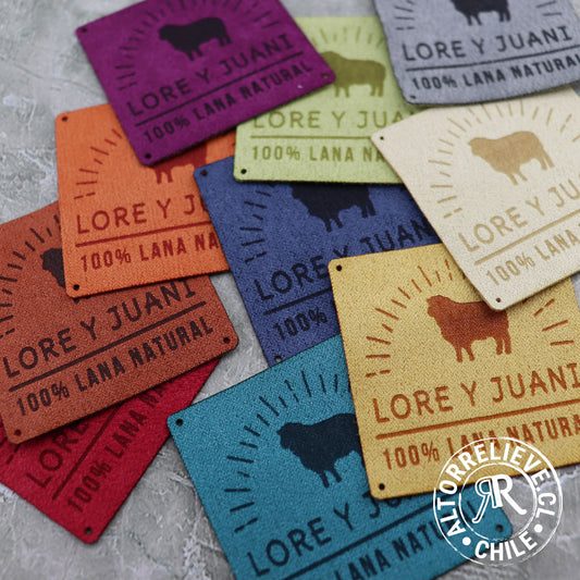 50/100 Etiquetas Gamuzina Cuadrada 5x5cm - Etiquetas Gamuzina - Altorrelieve Diseño